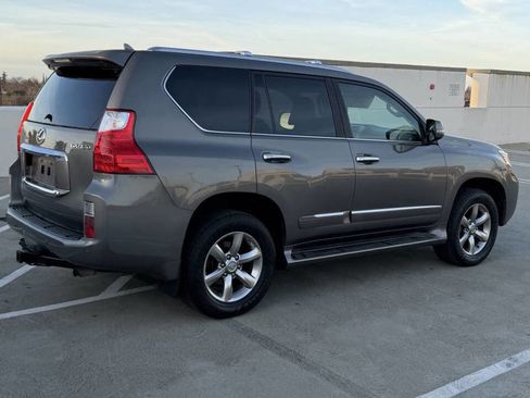 Used 2013 Lexus GX 460 Premium image 5