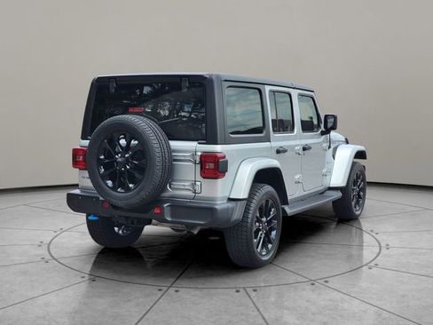 Certified 2023 Jeep Wrangler Unlimited Sahara w/ Cold Weather Group AWD/4WD image 12
