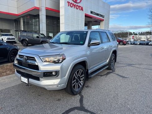 Used 2023 Toyota 4Runner Limited image 2