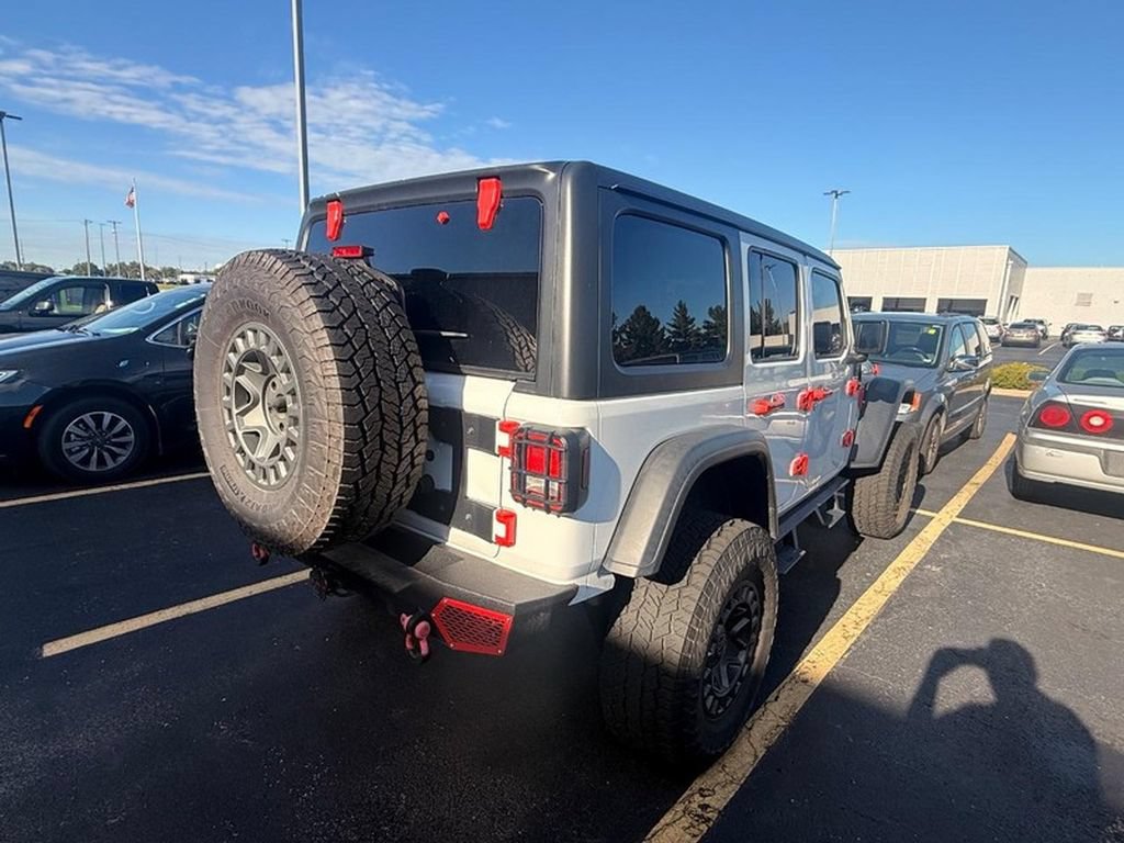 Used 2020 Jeep Wrangler Unlimited Rubicon w/ Dual Top Group AWD/4WD image 7