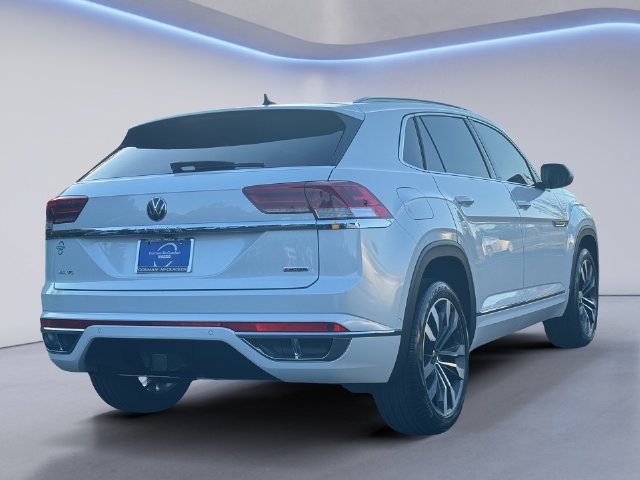 Used 2022 Volkswagen Atlas Cross Sport SEL Premium R-Line AWD/4WD image 5