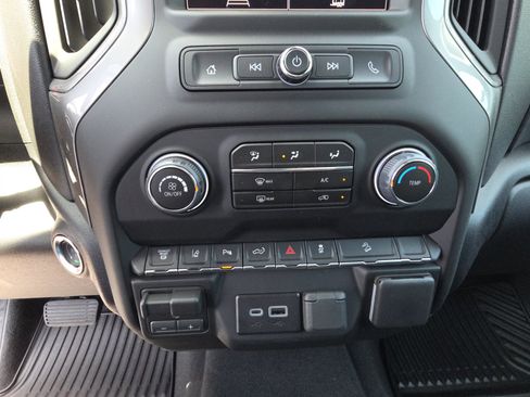 New 2026 Chevrolet Silverado 2500 Custom w/ Custom Value Package AWD/4WD image 23