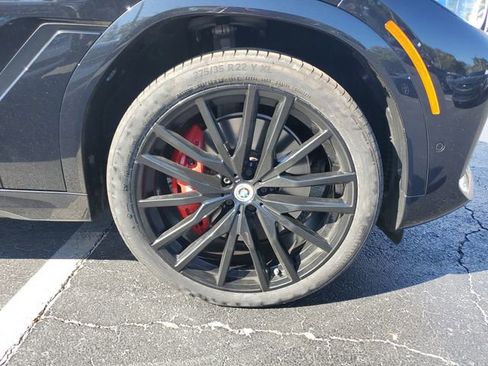 Used 2023 BMW X6 M50i w/ Executive Package image 5