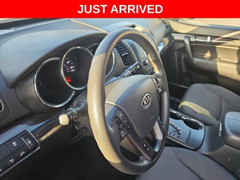 Used 2013 Kia Sorento LX w/ Convenience Pkg AWD/4WD image 10