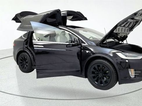 Used 2021 Tesla Model X Long Range AWD/4WD image 11