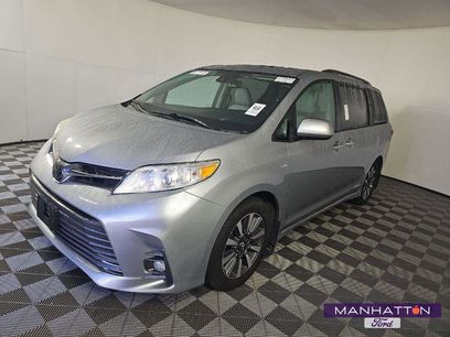 Used 2018 Toyota Sienna XLE Premium