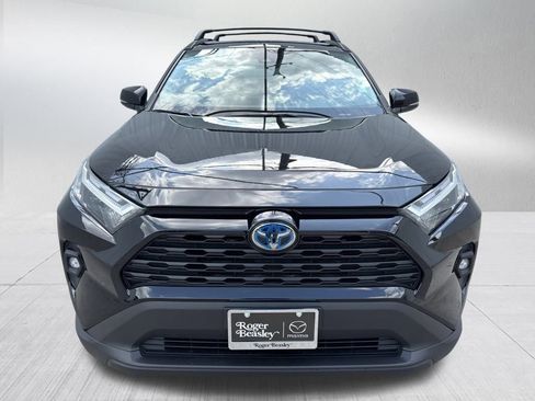 Used 2024 Toyota RAV4 XLE Premium image 2