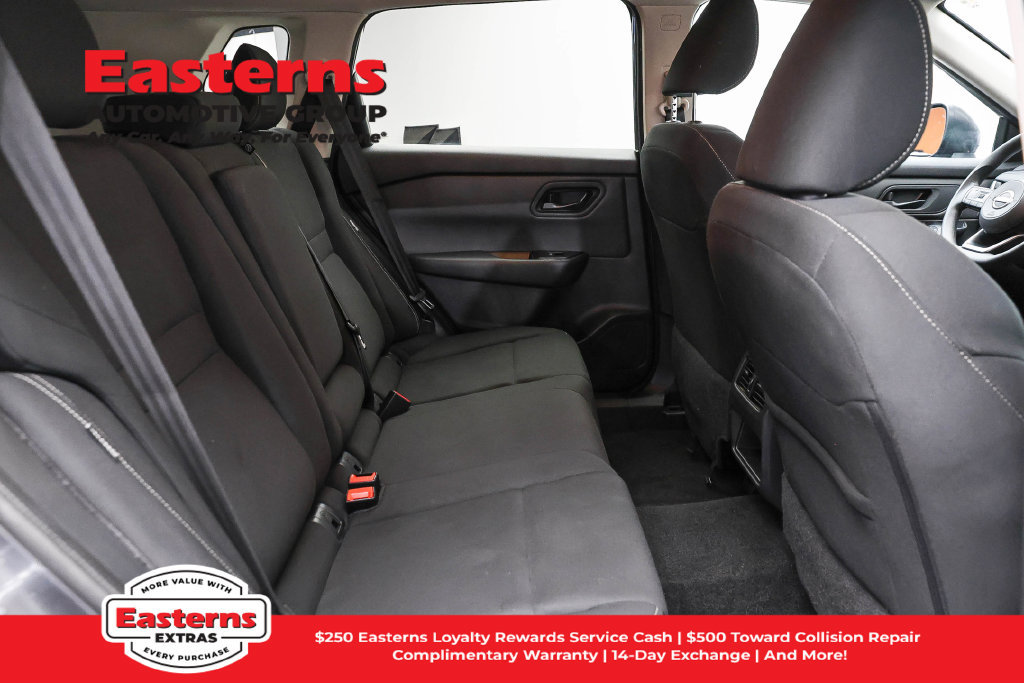 Used 2024 Nissan Rogue S AWD/4WD image 24