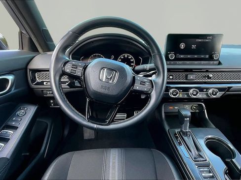 Used 2024 Honda Civic Sport image 9