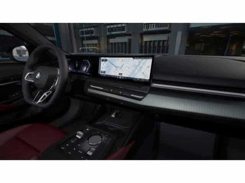 Used 2026 BMW 530i w/ M Sport Package RWD image 13
