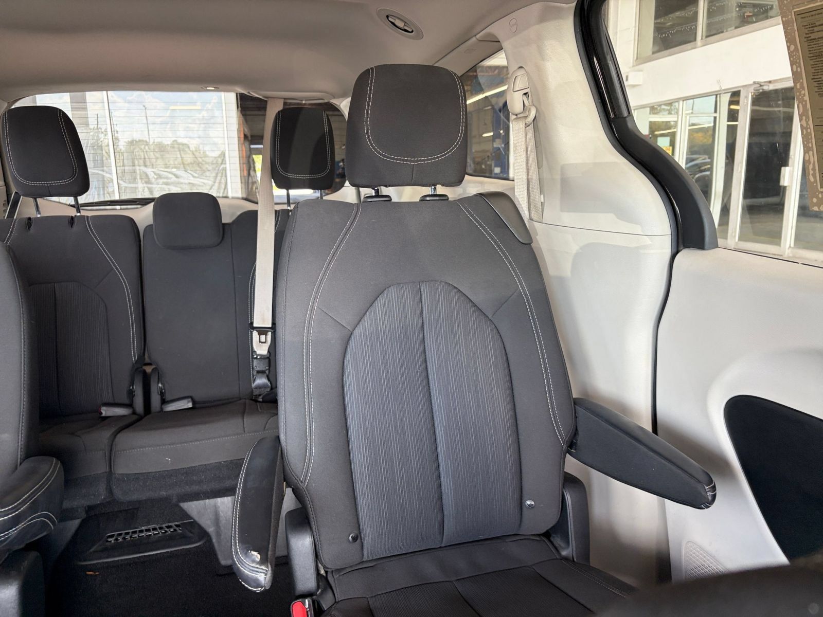 Used 2024 Chrysler Voyager LX FWD image 37