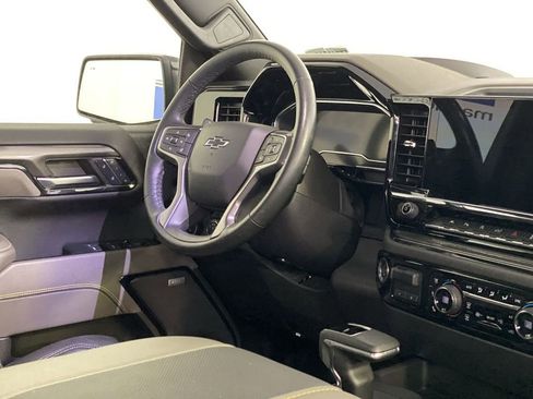 Used 2024 Chevrolet Silverado 1500 ZR2 w/ Technology Package AWD/4WD image 14