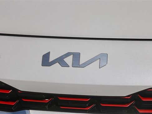 Certified 2023 Kia Forte GT-Line w/ GT-Line Technology Package image 7