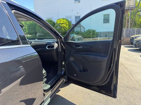 Used 2020 Chevrolet Equinox Premier AWD/4WD image 18