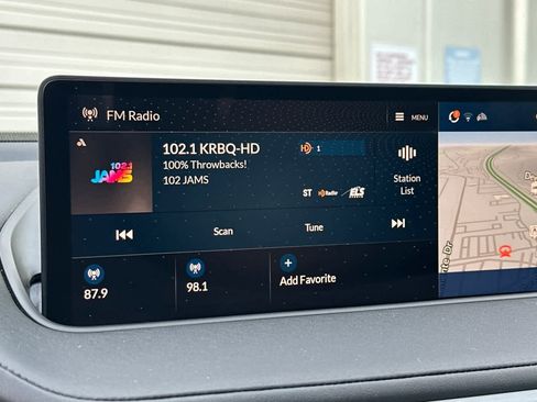 Certified 2023 Acura MDX SH-AWD w/ Technology Package image 17