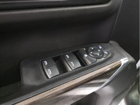 Used 2020 Chevrolet Silverado 1500 LT w/ All-Star Edition image 19