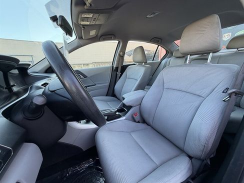 Used 2015 Honda Accord LX image 24