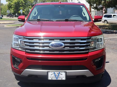 Used 2019 Ford Expedition Max XLT w/ Equipment Group 202A AWD/4WD image 12