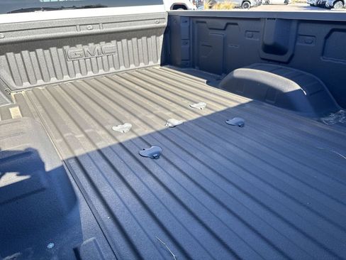 New 2025 GMC Sierra 2500 SLE image 26