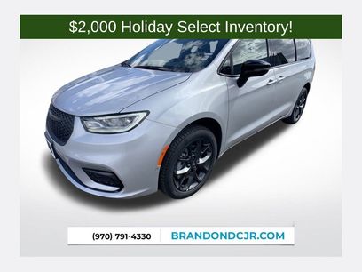 New 2026 Chrysler Pacifica Limited