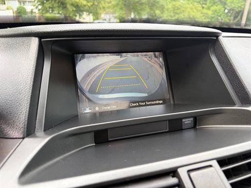 Used 2013 Honda Crosstour EX-L image 21