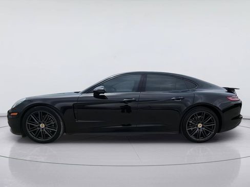 Used 2018 Porsche Panamera 4 AWD/4WD image 5