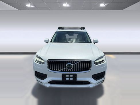 Used 2020 Volvo XC90 T6 Momentum AWD/4WD image 5
