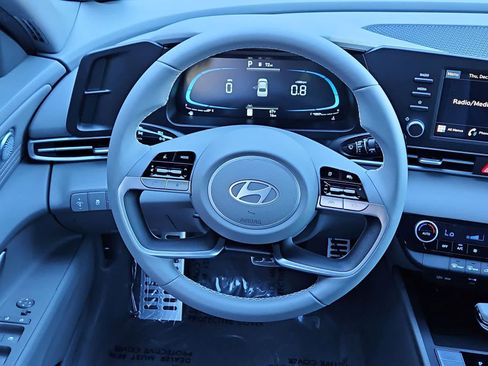New 2026 Hyundai Elantra Sport FWD image 19