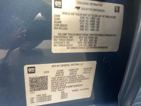 Used 2024 Chevrolet Silverado 3500 High Country w/ Technology Package image 7