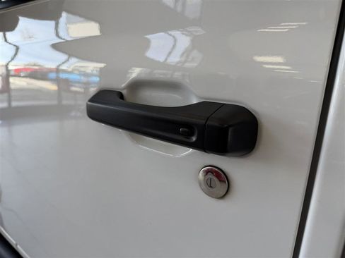 Used 2024 Jeep Wrangler Sahara w/ Technology Group image 15
