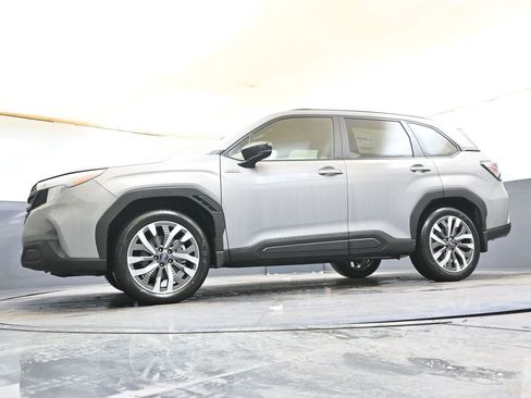 New 2025 Subaru Forester Touring image 30