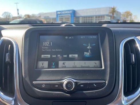 Used 2018 Chevrolet Equinox LT image 25