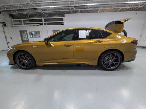 Certified 2022 Acura TLX Type S image 12