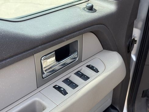 Used 2010 Ford F150 XL image 12