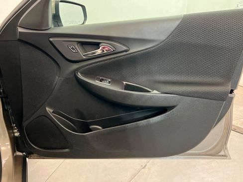 Used 2023 Chevrolet Malibu LT image 22