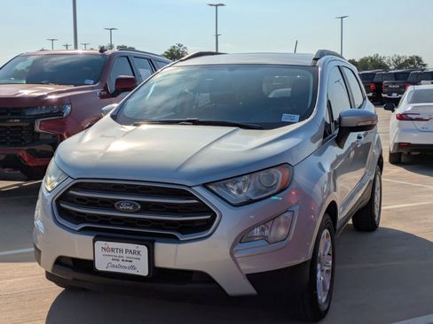 Used 2019 Ford EcoSport SE image 7