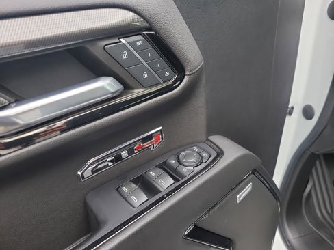 Used 2023 GMC Sierra 1500 AT4 w/ AT4 Premium Package image 17