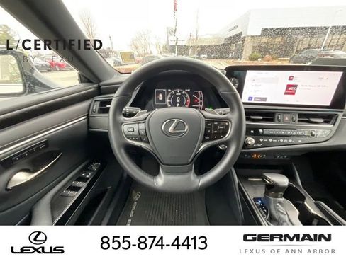 Certified 2025 Lexus ES 350 w/ Premium Package image 15