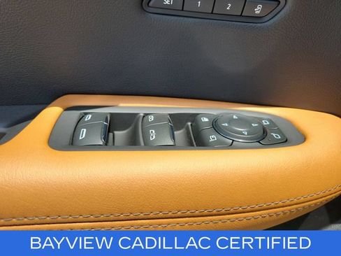 Used 2024 Cadillac XT5 Premium Luxury w/ Technology Package FWD image 20