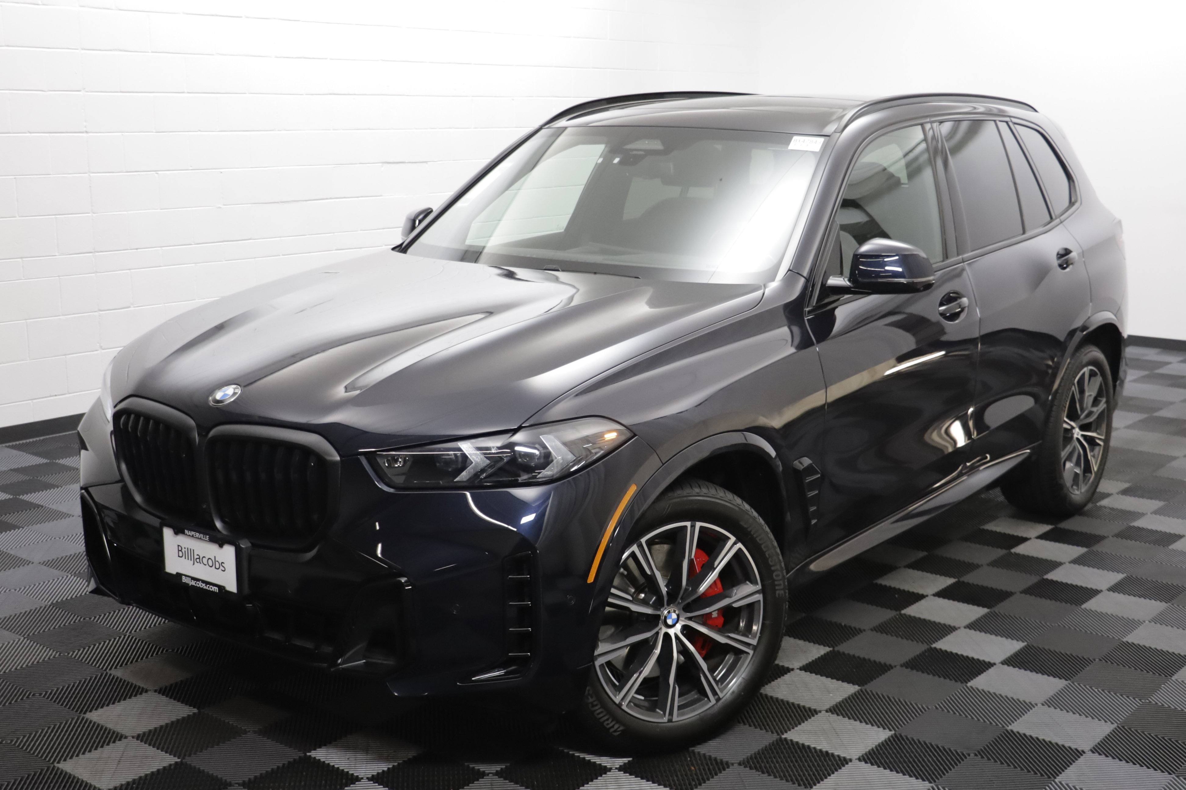 Used 2026 BMW X5 xDrive40i w/ M Sport Package AWD/4WD image 2
