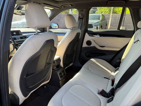 Used 2018 BMW X1 sDrive28i w/ Convenience Package image 11