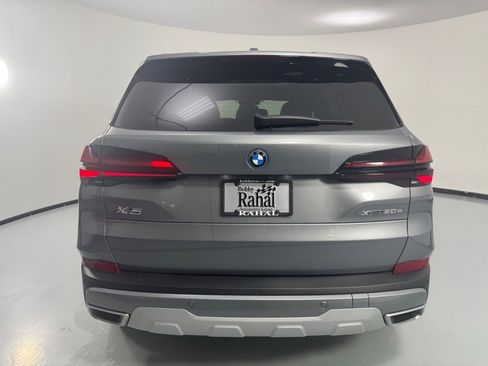 Certified 2025 BMW X5 xDrive50e w/ Parking Assistance Package AWD/4WD image 6