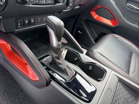 Used 2025 Nissan Frontier PRO-4X w/ Pro Premium Package image 25