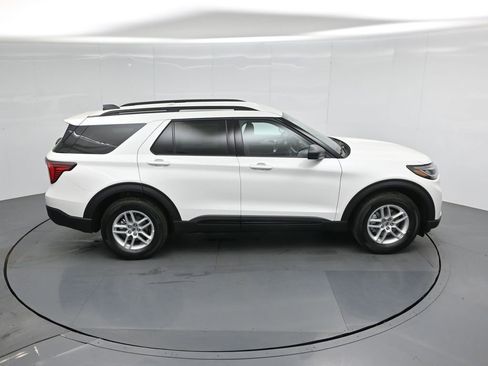 New 2026 Ford Explorer Active image 40