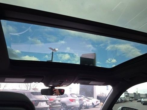 Used 2021 Audi Q3 2.0T Premium w/ Convenience Package image 23