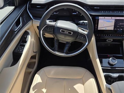 Certified 2026 Jeep Grand Cherokee L Limited w/ Limited Altitude Package RWD image 14