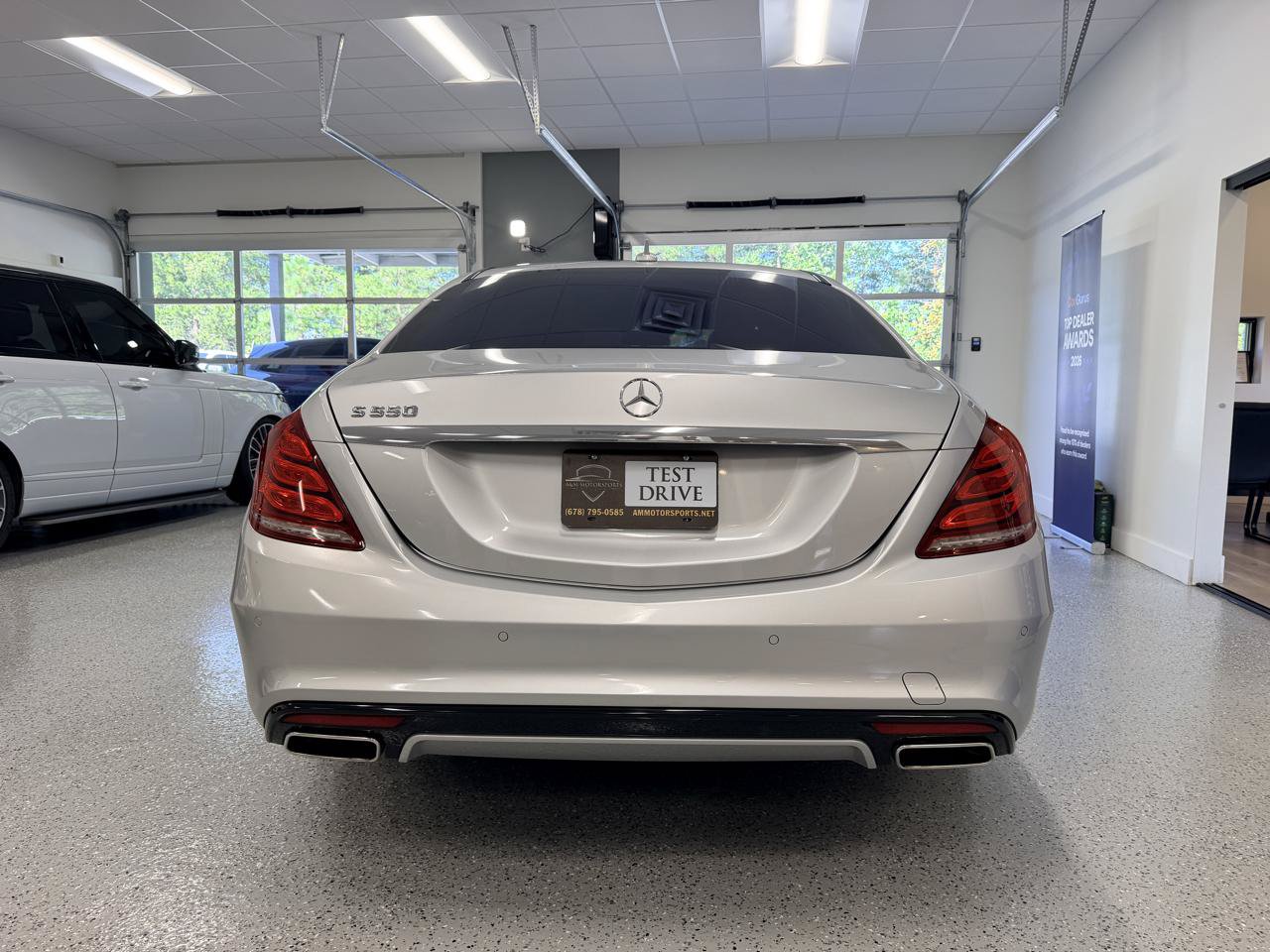 Used 2015 Mercedes-Benz S 550 Sedan image 10