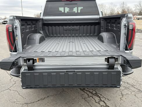 New 2026 GMC Sierra 2500 AT4 w/ AT4 Premium Plus Package image 10