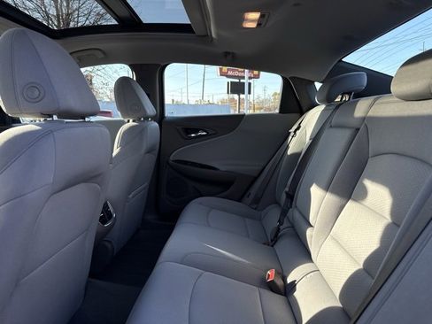 Used 2023 Chevrolet Malibu LT image 30