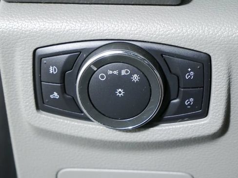 Used 2016 Ford F150 XLT w/ Equipment Group 302A Luxury AWD/4WD image 24
